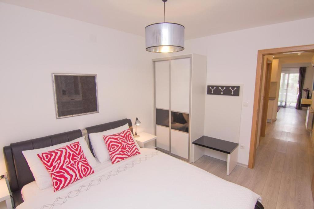 Apartman Ljubica 4 Lägenhet Krk Town Exteriör bild