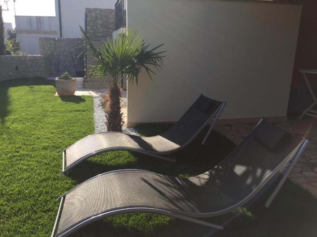 Apartman Ljubica 4 Lägenhet Krk Town Exteriör bild